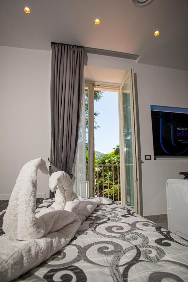 Forever Luxury Rooms Castellammare di Stabia Extérieur photo